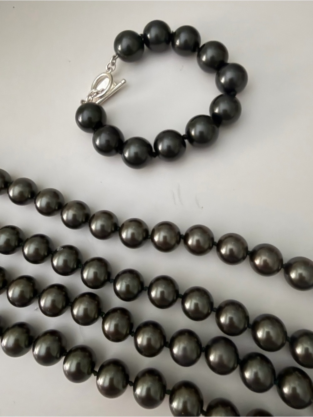 Ralph Lauren Dark Gray/Black Pearl Bead Necklace and Bracelet Set